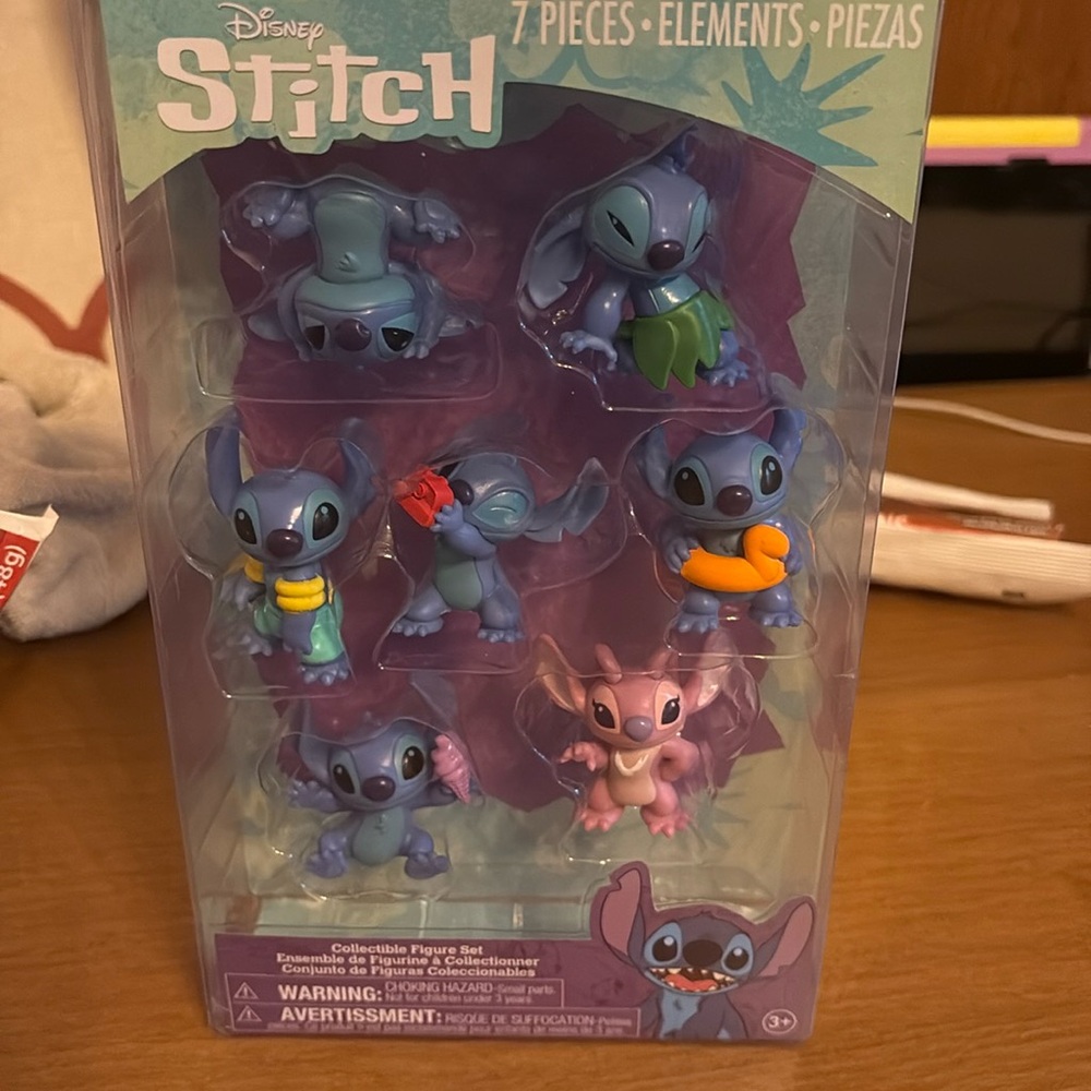 Disney Stitch Collectible Character Figure 7 Piece Set